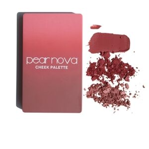 Pear Nova Cheek Palette in Mauve in Aura, Dusk & Glaze in cream,Matte & Pearl